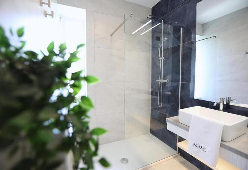 اتاق لوکس با چشم‌انداز دریا, Mape Luxury Rooms