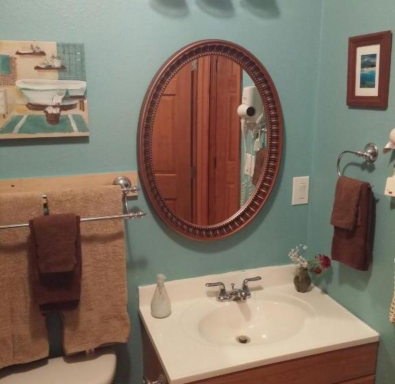 Quarto Estandar com Sacada, A Hyde Away Inn B&b