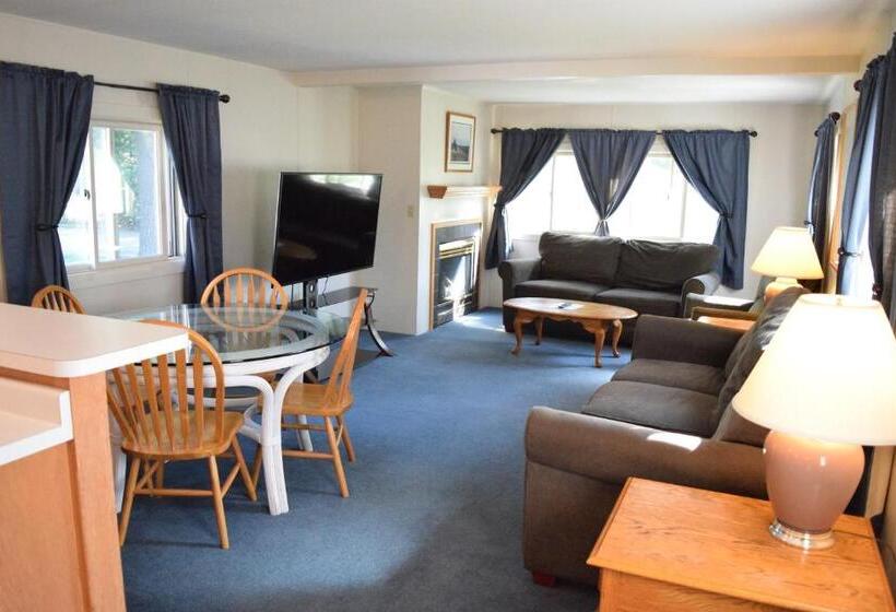 Дом 2 Спальни, Applecreek Resort Hotel & Suites