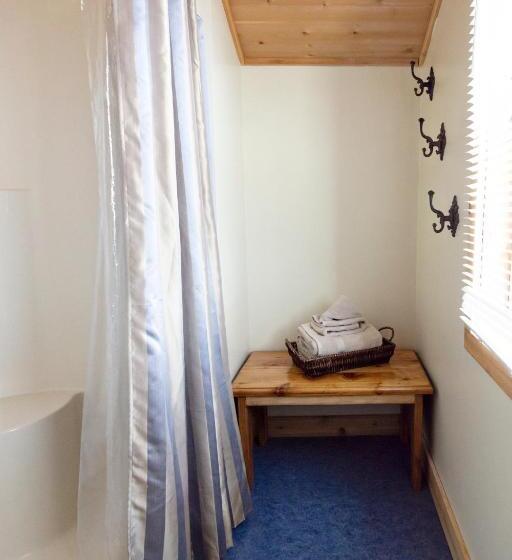 Номер Стандарт, A Stay Inn Ely