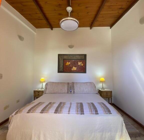 غرفة ماستر, Casa De Coria