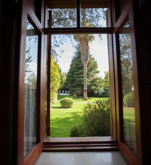 غرفة ماستر, Casa De Coria