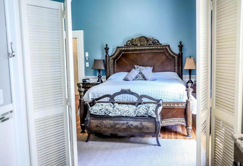 Люкс, Early Inn At The Grove