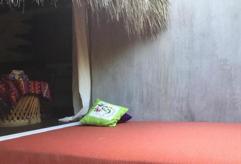 بنجلو ديلوكس, Hacienda La Rusa