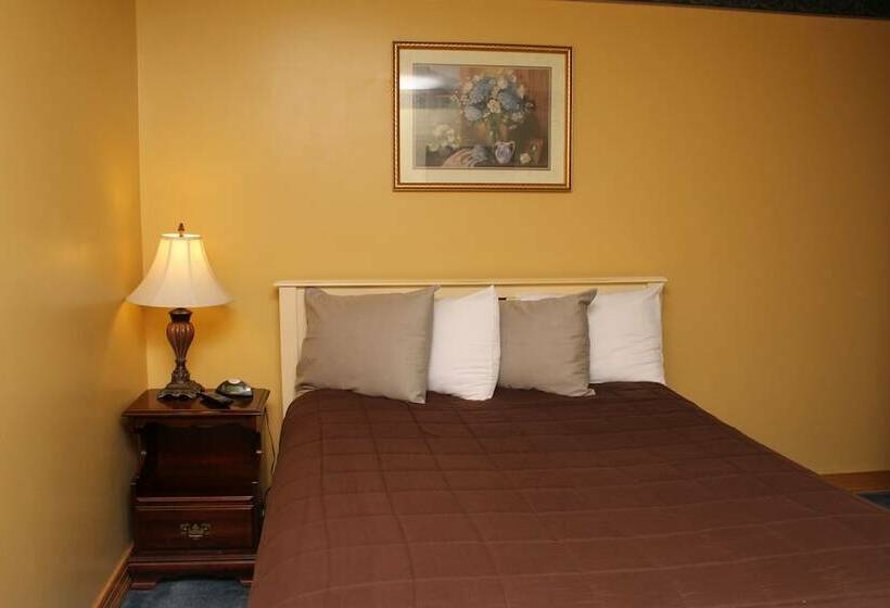 جناح, Blue Spruce Motel