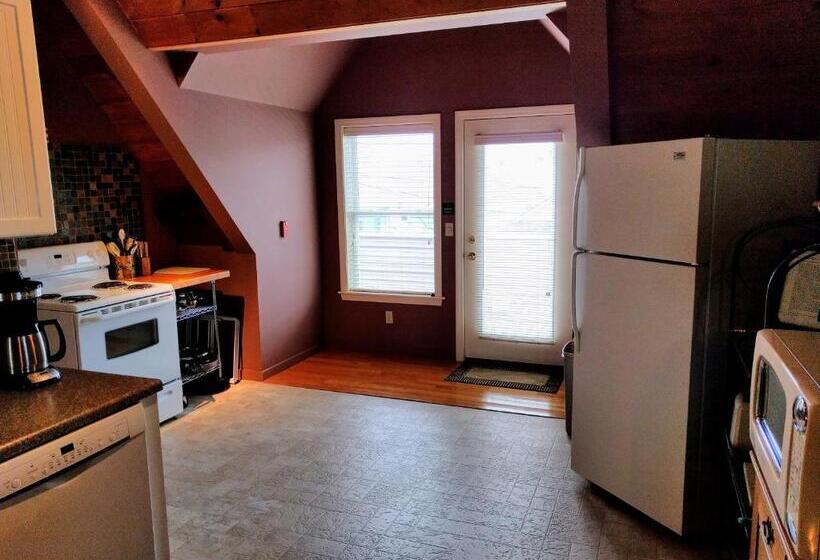 침실 2개 바다 전망 아파트, Haven By The Sea B&b Inn