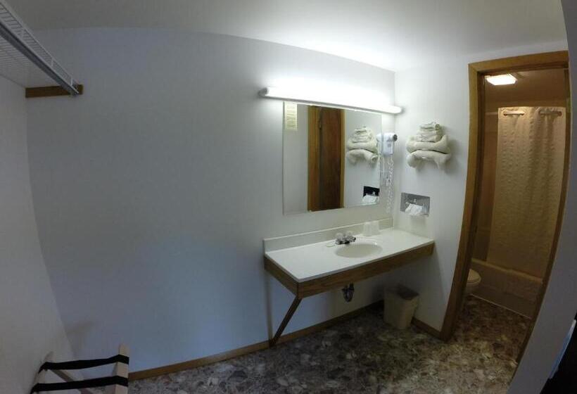 غرفة قياسية سرير كينج, High Seas Motel