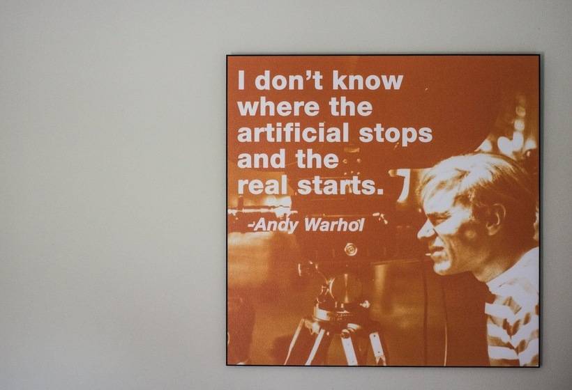 Номер Deluxe, Hi Ho Contactless Check In