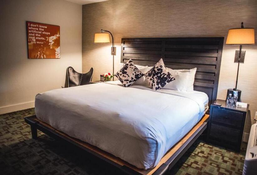 Номер Executive Кровать Кинг, Hi Ho Contactless Check In