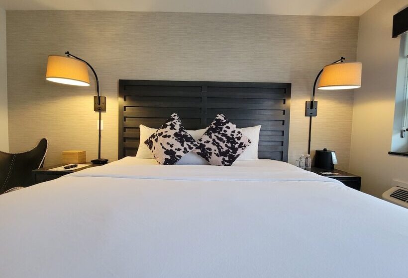 Номер Executive, Hi Ho Contactless Check In