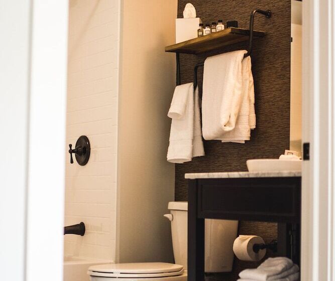 Номер Executive, Hi Ho Contactless Check In