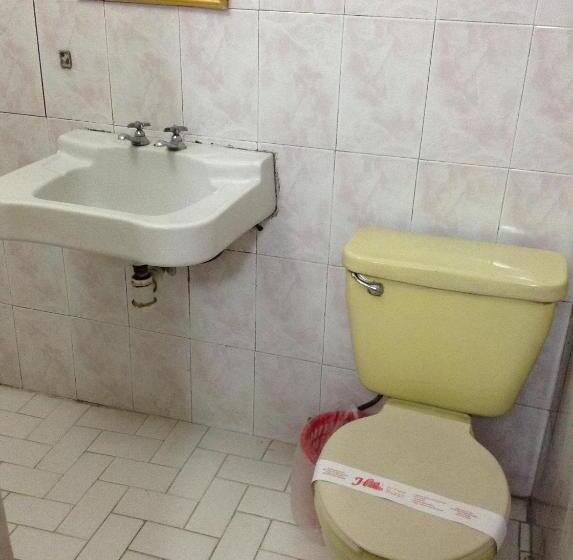 غرفه قياسيه سريرين مزدوجين, Palacio