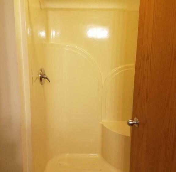 スタンダードルーム, Inn Of The Pines