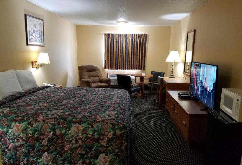 غرفة قياسية سرير كينج, Rodeway Inn Blair