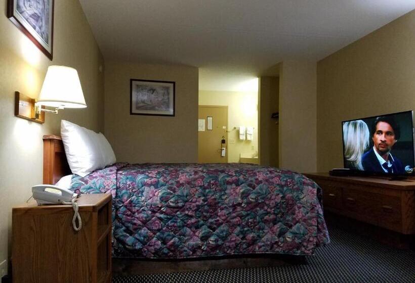 غرفة قياسية سرير كينج, Rodeway Inn Blair