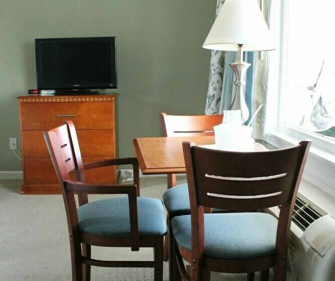 غرفه قياسيه سريرين مزدوجين, Sunrise Motel