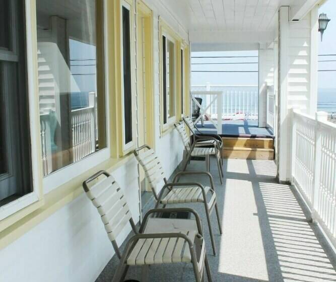 غرفه قياسيه سريرين مزدوجين, Sunrise Motel