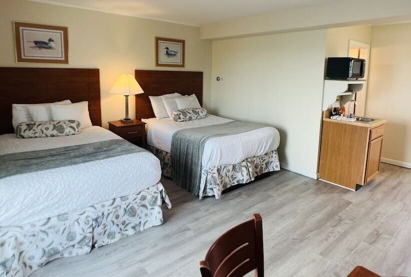 Номер Стандарт 2 Двуспальные Кровати, Sunrise Motel
