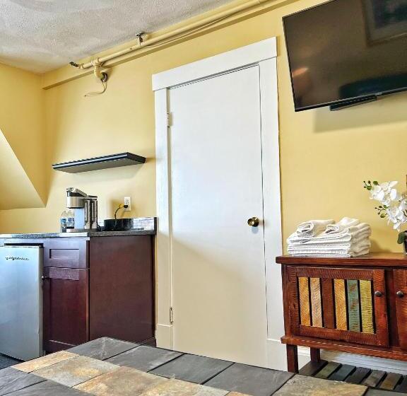 חדר סטנדרט נוף לים, The Winthrop Arms Hotel And Restaurant