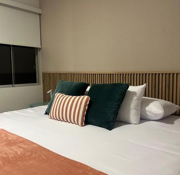 اتاق استاندارد با تخت بزرگ, Lima Atelier Bed And Breakfast Boutique