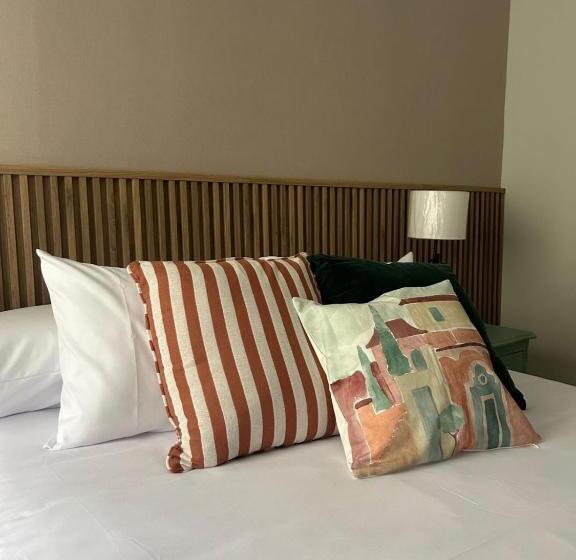 اتاق استاندارد با تخت بزرگ, Lima Atelier Bed And Breakfast Boutique