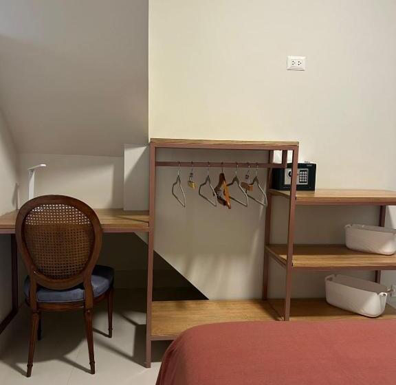 اتاق استاندارد با تخت بزرگ, Lima Atelier Bed And Breakfast Boutique