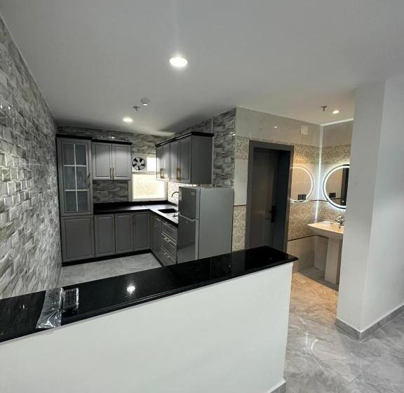 اتاق استاندارد, الجوهرة