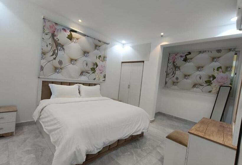 اتاق استاندارد, الجوهرة