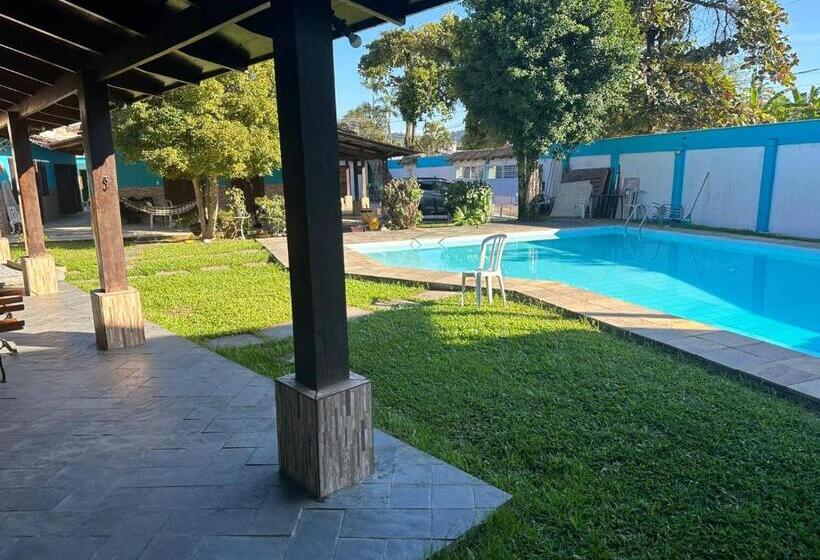 스탠다드 스튜디오, Pousada Você No Guarujá