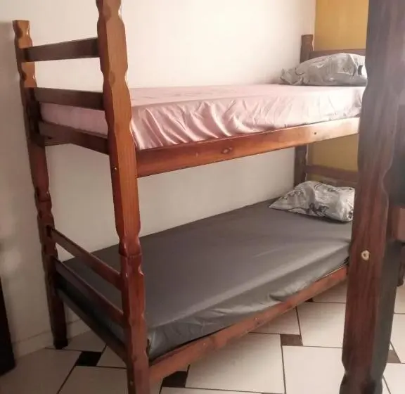 Economy Quadruple Room, Mdq Hostel Paraty