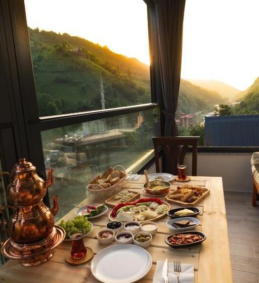 جناح ديلوكس سرير كينج, Cayirci Konak Sui̇t Apart