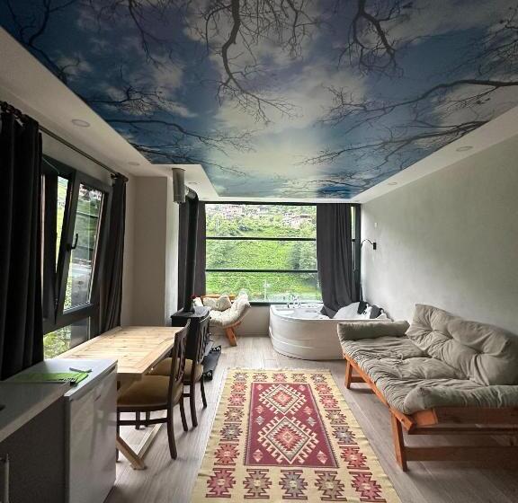 جناح ديلوكس, Cayirci Konak Sui̇t Apart