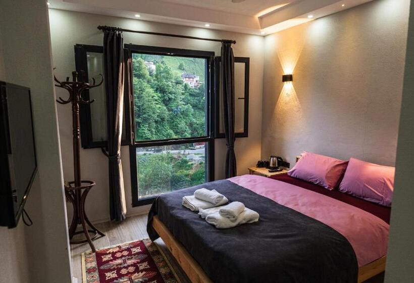 غرفة قياسية, Cayirci Konak Sui̇t Apart