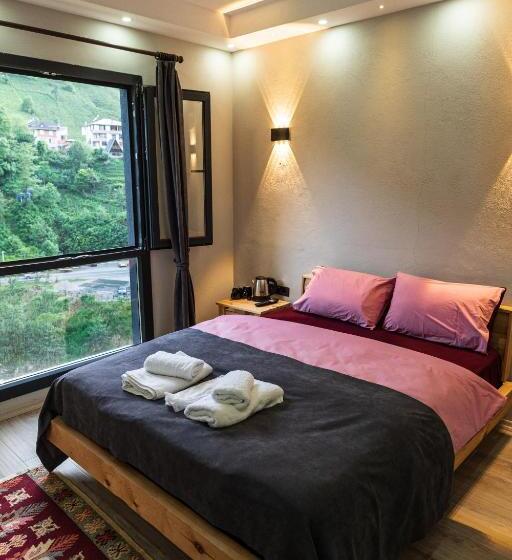 غرفة قياسية, Cayirci Konak Sui̇t Apart