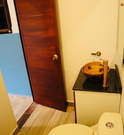 家庭间, Eco Hotel Campestre Atlantis San Joaquín La Mesa