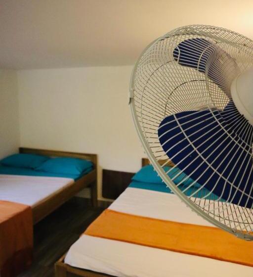 家庭间, Eco Hotel Campestre Atlantis San Joaquín La Mesa