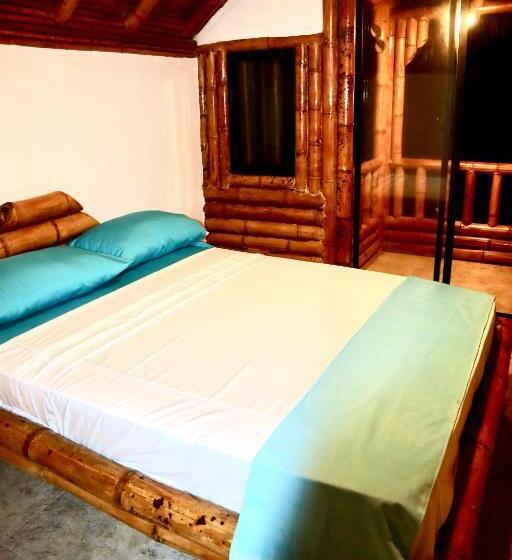 샬레, Eco Hotel Campestre Atlantis San Joaquín La Mesa