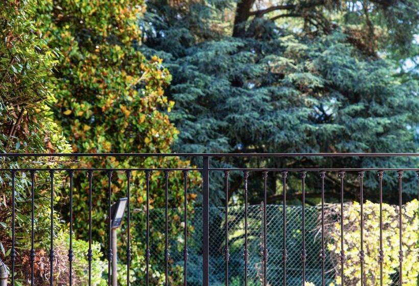 غرفة قياسية ثلاثية مزودة بتراس, La Vignetta Cernobbio