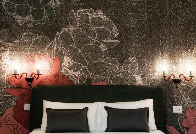 غرفة قياسية رباعية مزودة بشُرفة, La Vignetta Cernobbio