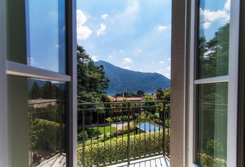 غرفة قياسية رباعية, La Vignetta Cernobbio