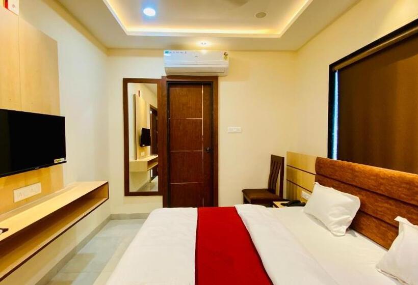 Номер Deluxe, Ocean Inn