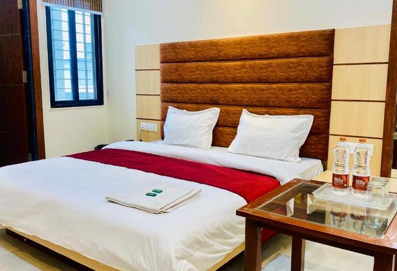 Номер Deluxe, Ocean Inn