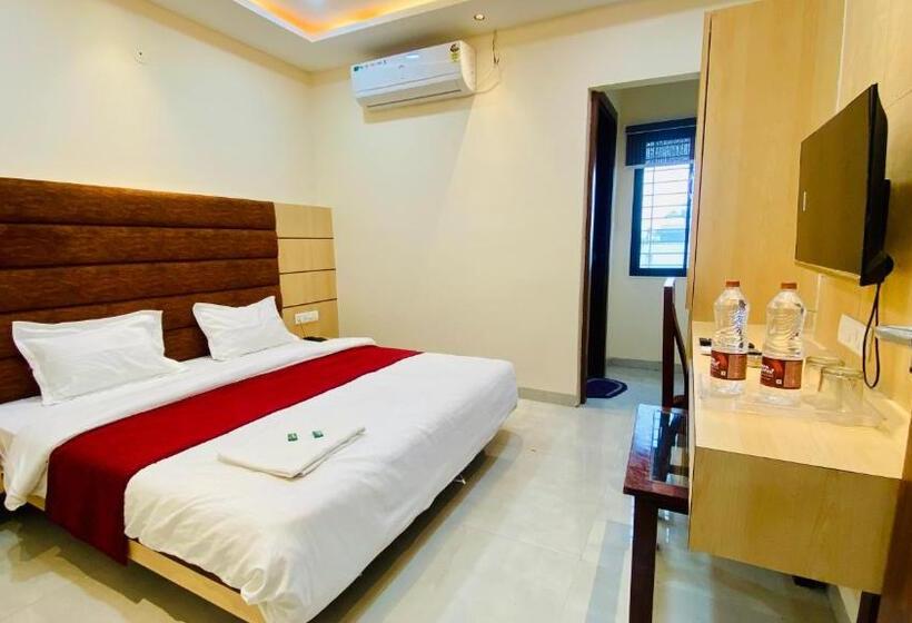 Номер Deluxe, Ocean Inn