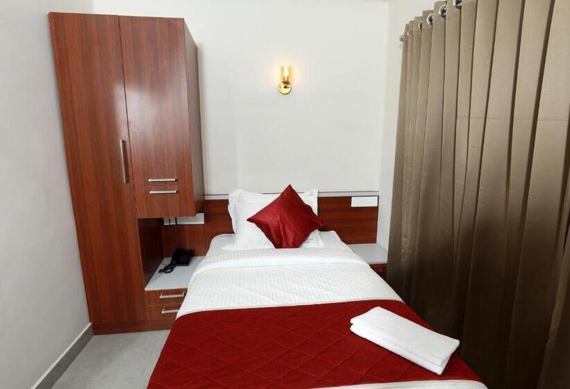 Номер Deluxe Одноместный, K Grandeur Hotels