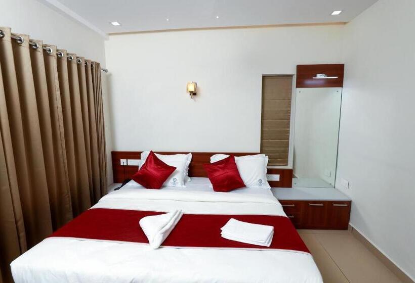 Номер Deluxe, K Grandeur Hotels