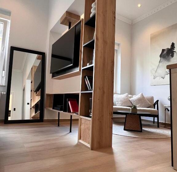 استودیوی لوکس, Modern Stay I Cosy & Central Apartments