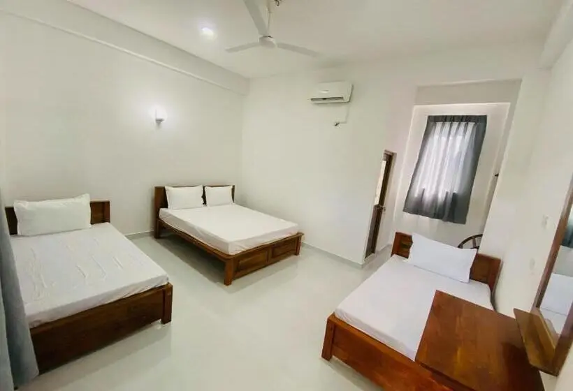 デラックスファミリールーム, Golden City Resort Anuradhapura