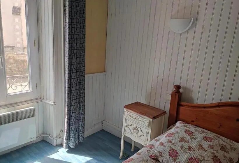 ２ベッドルームハウス, Maison De Bourg Spacieuse Avec Terrasse
