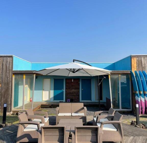 מיטה בחדר משותף, Surf Stay