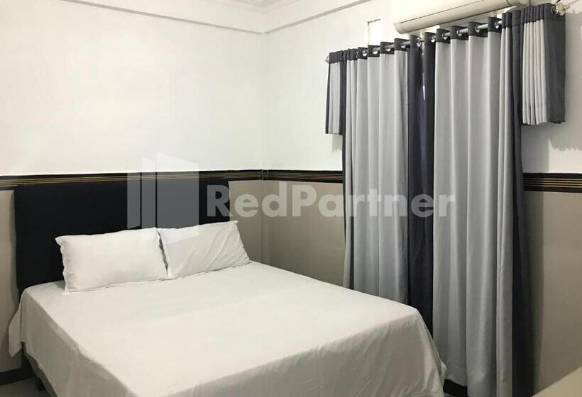 غرفة قياسية, Gamary Redpartner Sidorejo